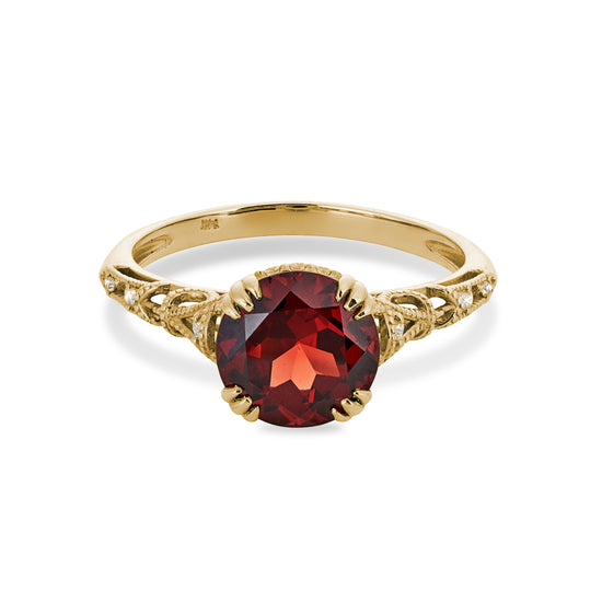 Hayley ring in garnet on white background.